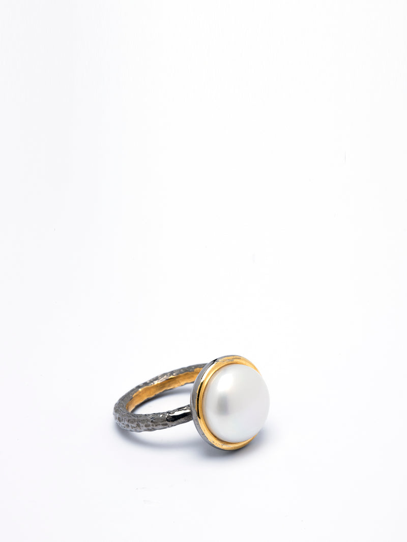 18K Gold Large Natural Seawater Pearl Ring in Silver